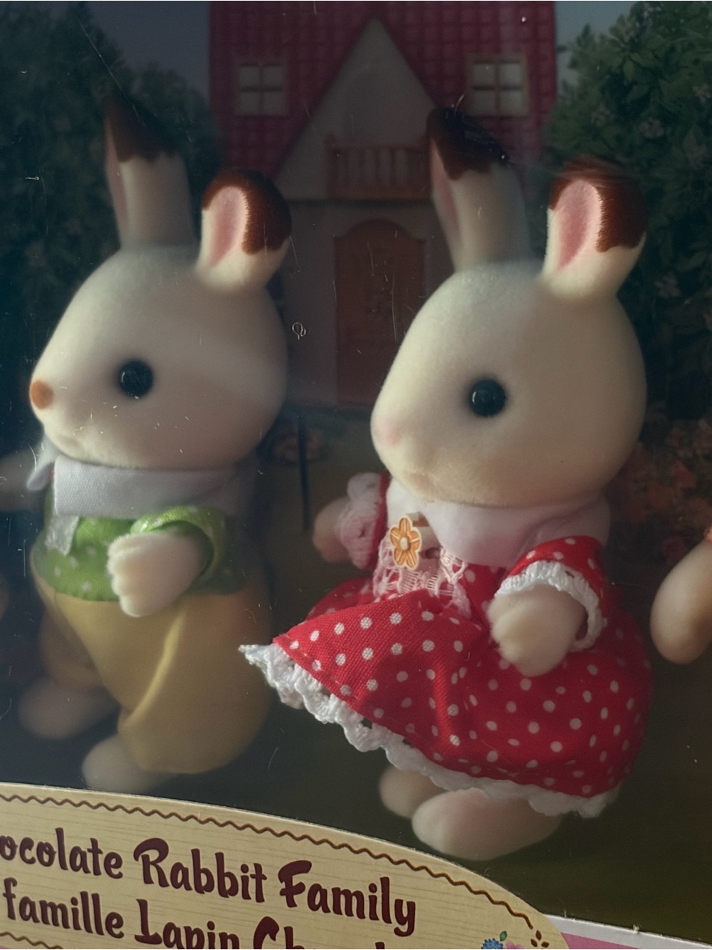 Calico Critters Chocolate Rabbit Family - Plush Collectible Set - Picture 4 of 10